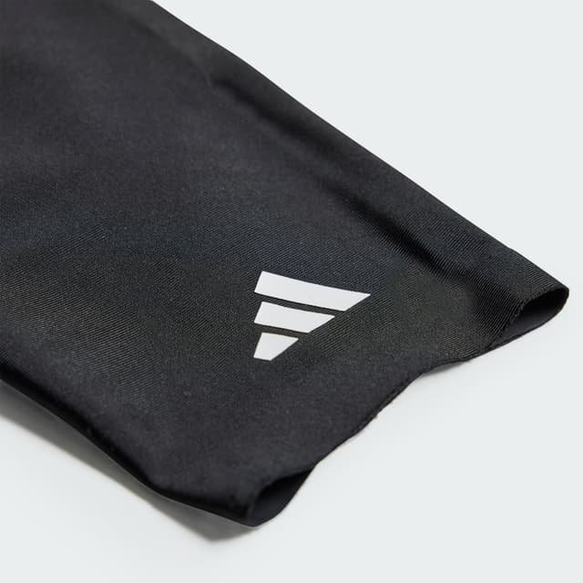 Detalle 2 de Tiro Competition Espinilleras