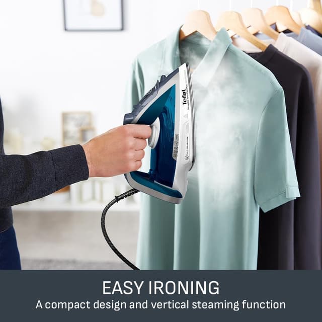 Thumbnail 6 de Tefal Ultraglide Plus Steam Iron FV5879G2 (2800W) with Durilium non-stick soleplate