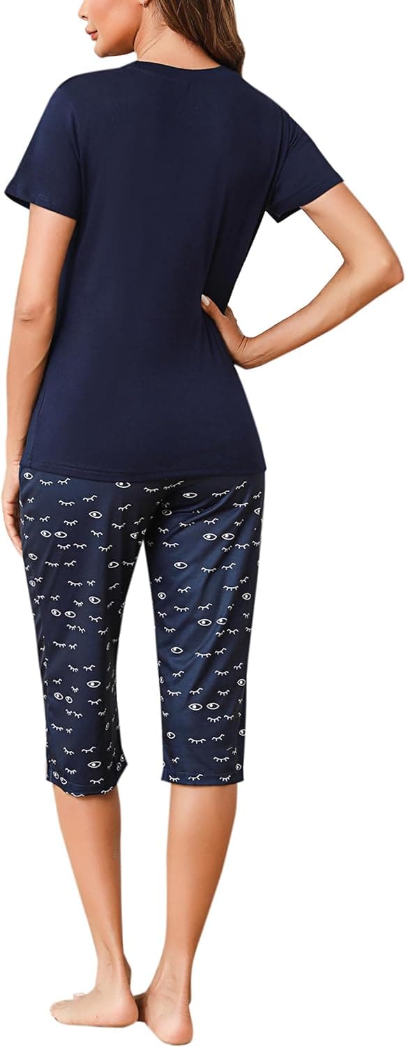 Detalle 2 de Ensemble de pyjama femme Uniexcosm en coton : manches courtes imprimé, col rond et pantalon 3/4