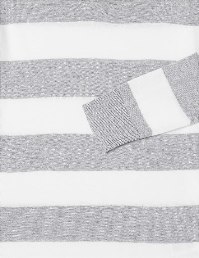 Detalle de Pull léger femme Amazon Essentials à col en V, manches longues et coupe classique (grande taille)