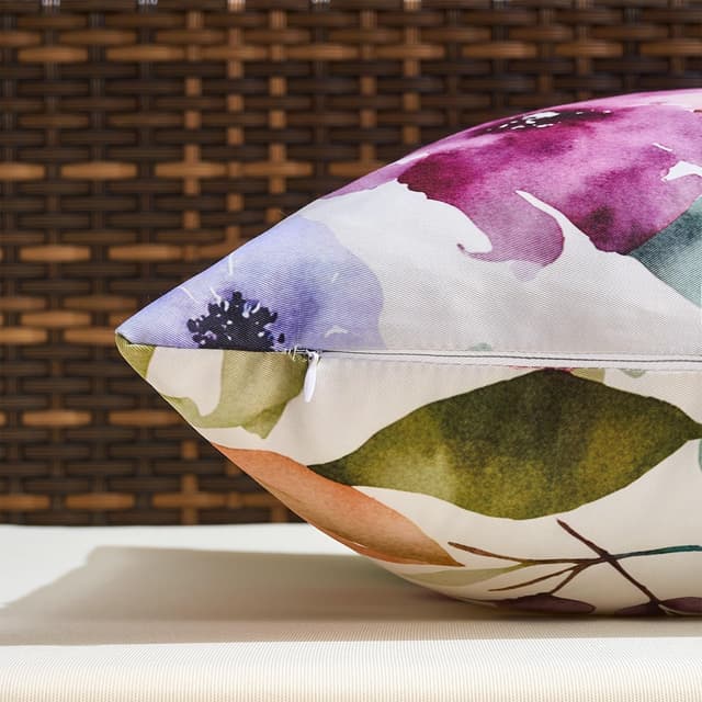 Detalle de KWLET waterproof outdoor cushion covers (40x40cm) – floral set of 2 with hidden zipper