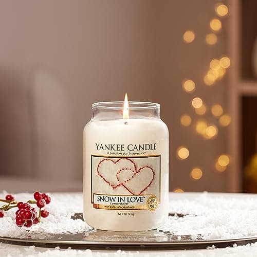 Thumbnail 8 de Yankee Candle Snow in Love Centeno Velas Largas🕯