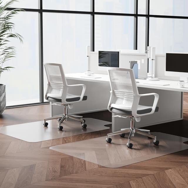 Detalle 2 de NATRKE Clear Office Chair Mat for Hard Floor (with Lip) 120x90cm – Transparent PVC Desk Chair Protector
