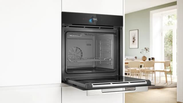 Detalle de Bosch HSG7584B1 horno 71 L con vapor