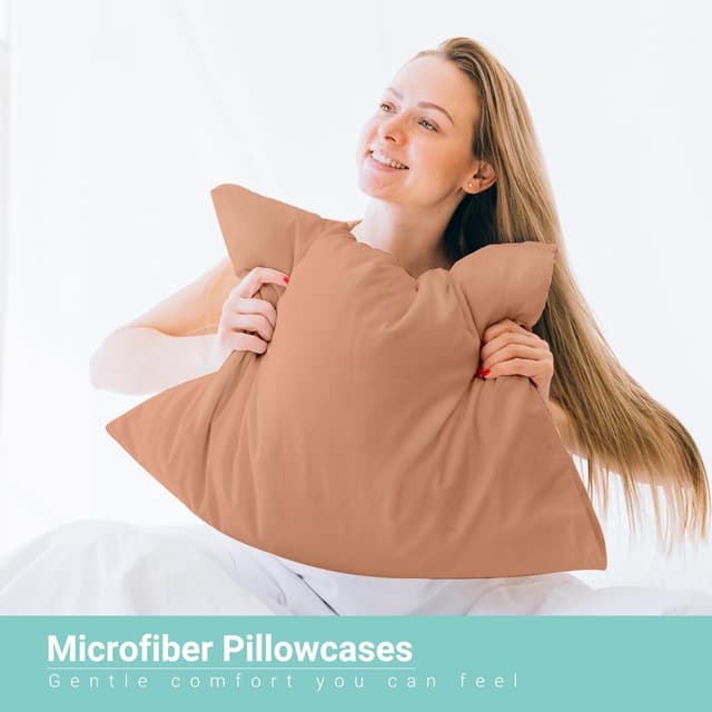 Detalle de CHCOMFORT CHComfort Pillow Cases 4 Pack (50 x 75 cm) – Ultra Soft Brushed Microfibre Covers in Brick Brown