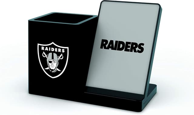 Detalle 2 de SOAR NFL Unisex Wireless Charging Stand and Desktop Organizer