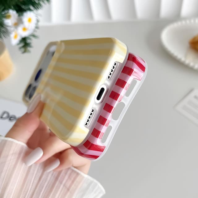 Detalle de SmoBea Cute Striped Case for iPhone 17 Pro Max (Soft TPU Slim Shockproof) – Yellow