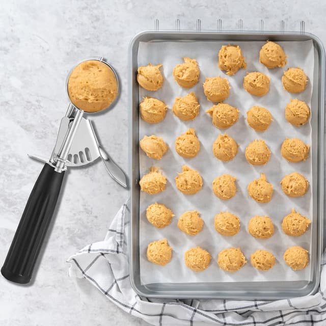 Detalle 2 de Saebye Cookie Scoop Set (18/8 Stainless Steel) – 3 Size Disher for Cookies, Cupcakes & Ice Cream