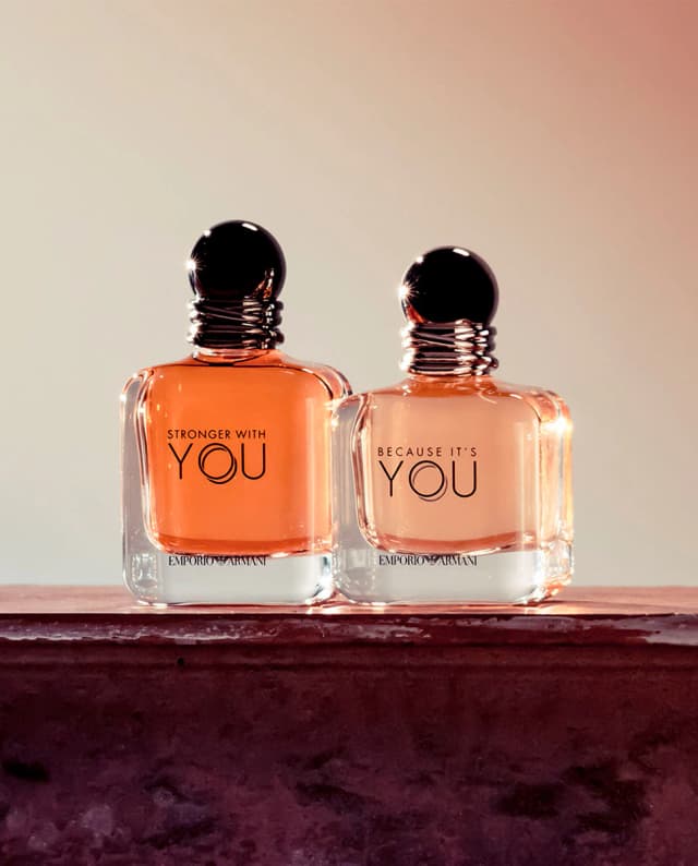 Detalle 2 de Giorgio Armani Because It's You 50 ml EDP
