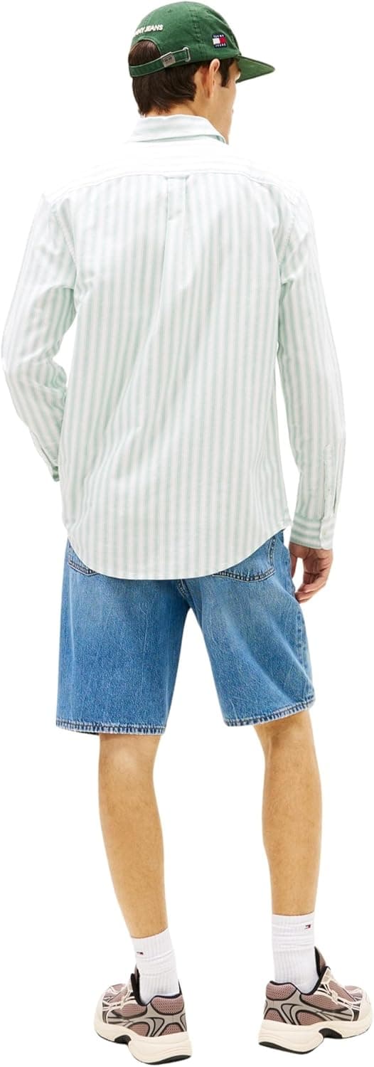 Detalle 2 de Tommy Jeans Tjm Reg Stripe Oxford Shirt, camicia a righe in stile Oxford da uomo