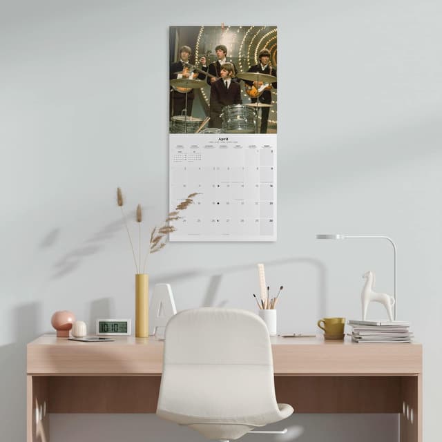 Thumbnail 3 de Grupo Erik The Beatles Wandkalender 16 Monate