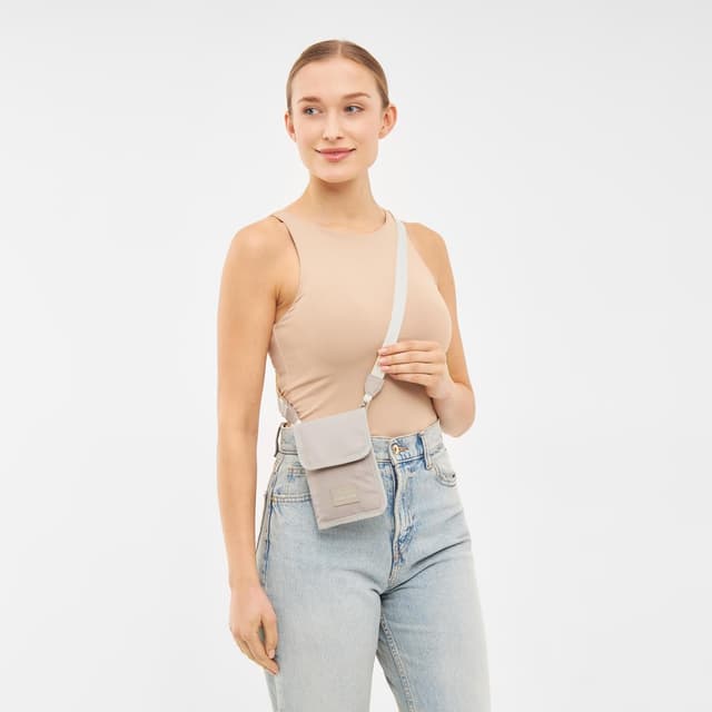 Thumbnail 6 de Johnny Urban Troy Brusttasche für Herren & Damen (Beige) – Reisebrustbeutel mit vielen Kartenfächern