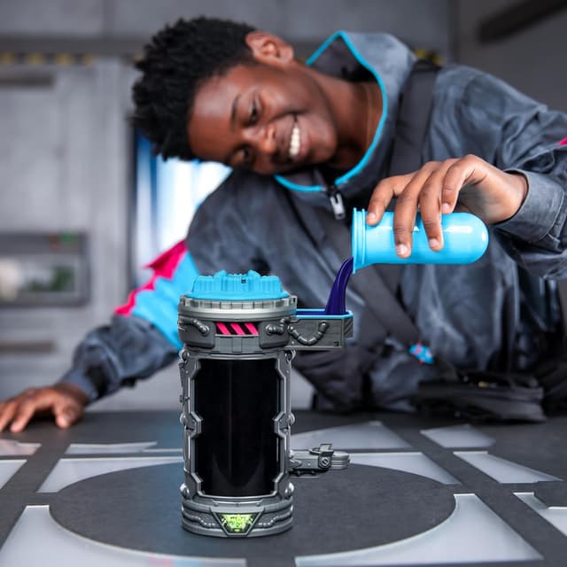 Detalle de Moose Toys Mr Beast Lab Mutators Mutatie Kamer Iconic Panther (MOY24717)