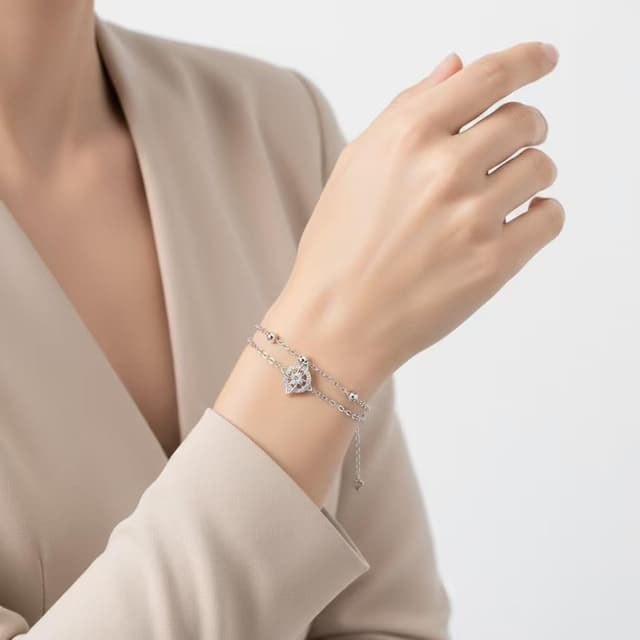 Detalle de J.MUEN bracelet femme en argent sterling 925 avec nœud celtique, réglable