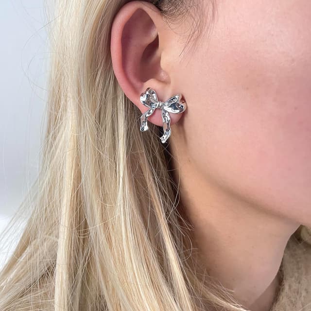 Detalle 2 de 925 Silver Bow Earrings 2.3 cm