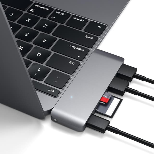 Detalle 2 de SATECHI 5-in-1 USB-C Kombi Hub (Aluminium, Space Grau) mit 2× USB-A 3.0, Micro-/SD und Ladeanschluss