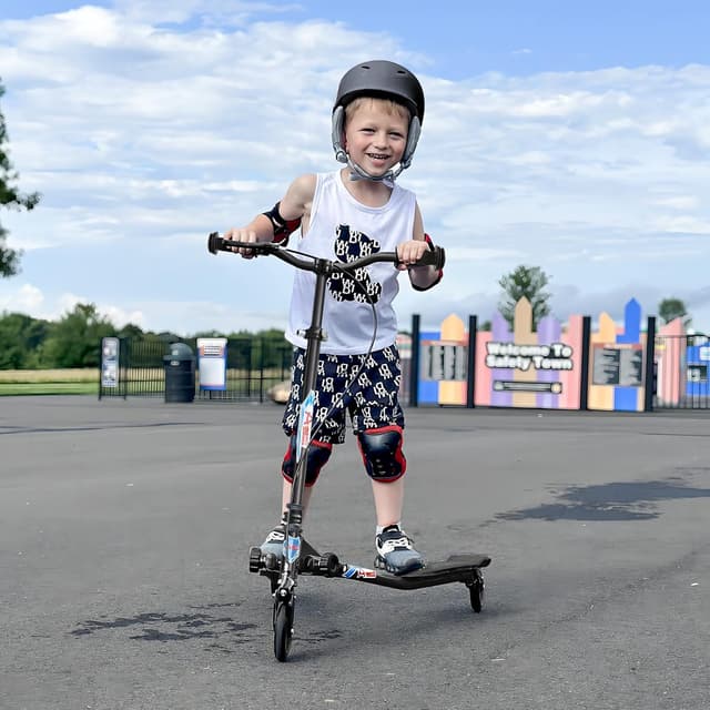 Thumbnail 6 de AOODIL Swing Kinder-Scooter mit 3 Rädern, faltbar, LED-Blinkräder und höhenverstellbarem Lenker (76–84 cm)