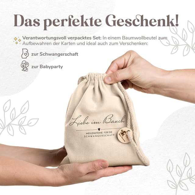 Detalle 2 de Holz-Meilensteinkarten „Schwangerschaft“ – 30 Holzscheiben im Geschenk-Set für werdende Eltern