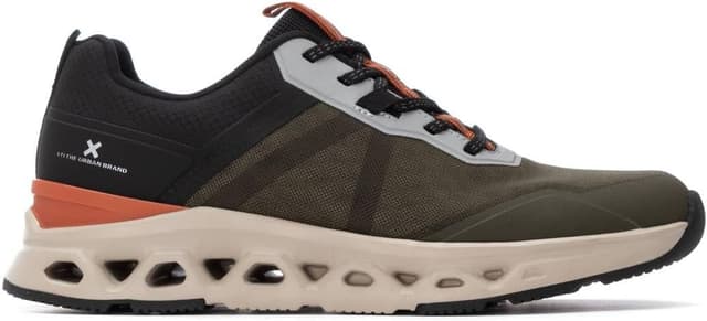 Detalle de XTI 14456504 Zapatilla hombre kaki talla 43