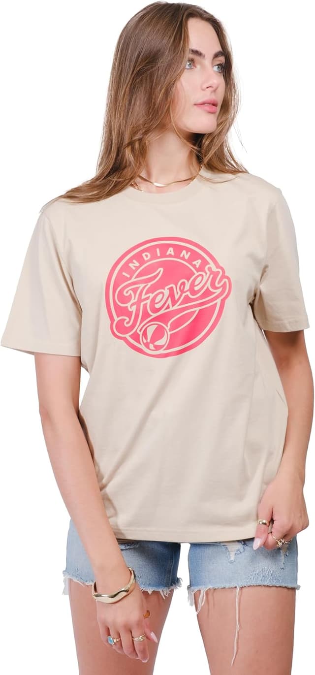 Detalle de Ultra Game Women’s WNBA Official Super Soft Fashion T-Shirt