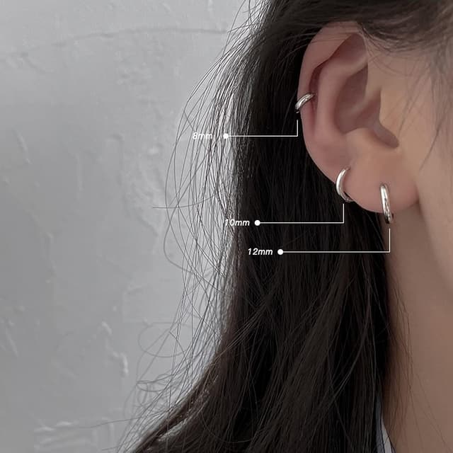 Detalle 2 de Silber 925 Creolen-Set (3 Paar) – kleine Huggies & Helix/Tragus Ohrringe mit 14 Karat Weißgold-Überzug