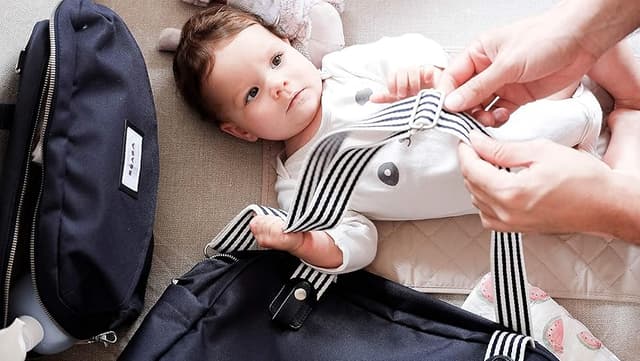 Thumbnail 4 de BÉABA Genève II bolso pañales 1 unidad Bleu