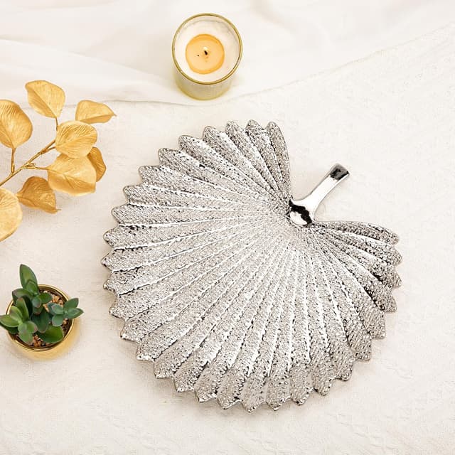 Detalle de Oairse Silver Leaf jewellery tray 30 x 30 cm
