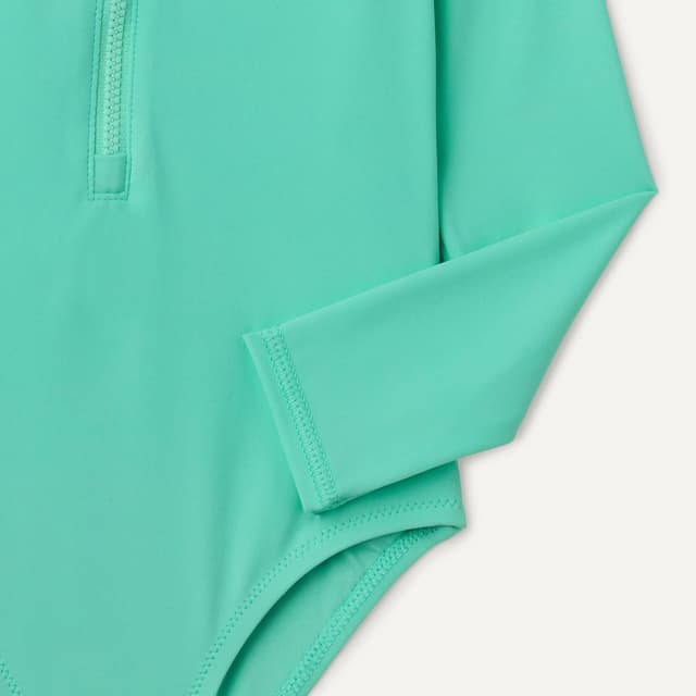 Detalle de Amazon Essentials Fille maillot de bain une pièce rashguard à manches longues