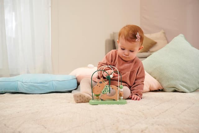 Detalle 2 de Eichhorn Baby Hipp Motorikschleife 6x18x18cm