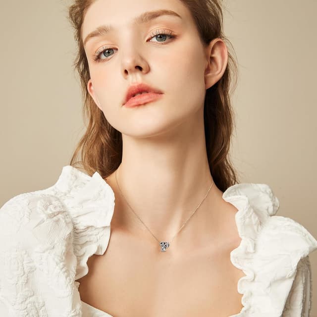 Detalle 2 de FLUFLO Charm-Anhänger „Buchstabe A–Z“ aus 925er Sterling Silber mit Zirkonia (für Armband & Kette, kompatibel zu europäischen Chams) X240