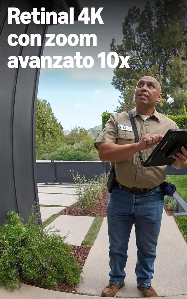 Detalle de Ring Wired Video Doorbell Pro (Videocitofono Pro cablato) con alimentatore plug-in e Chime 3ª gen.