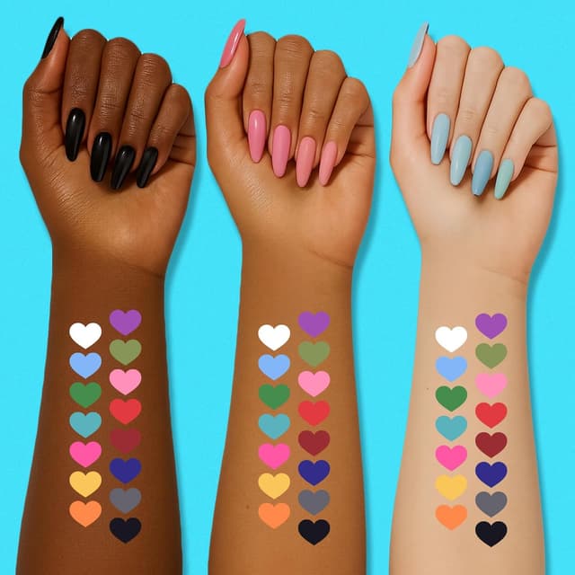 Detalle 2 de UCANBE Halloween Makeup Palette 15 color eyeshadow