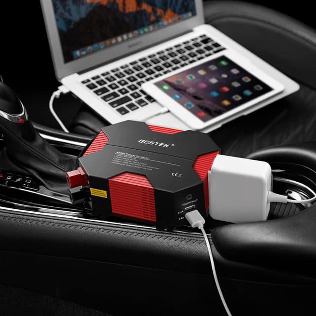 Detalle de BESTEK 500W 12V to 240V car power inverter with UK socket and 4 USB ports