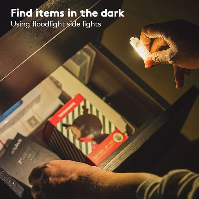 Detalle de RovyVon Aurora A7 G4 7075 USB-C Rechargeable Keyring Torch (650 lumens) – White with 365nm side lights