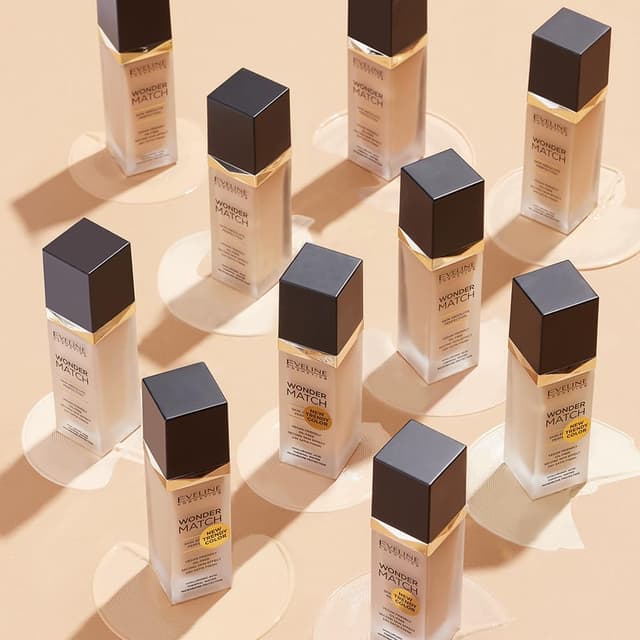 Thumbnail 5 de Eveline Wonder Match Fondotinta Vegan 24 Ore
