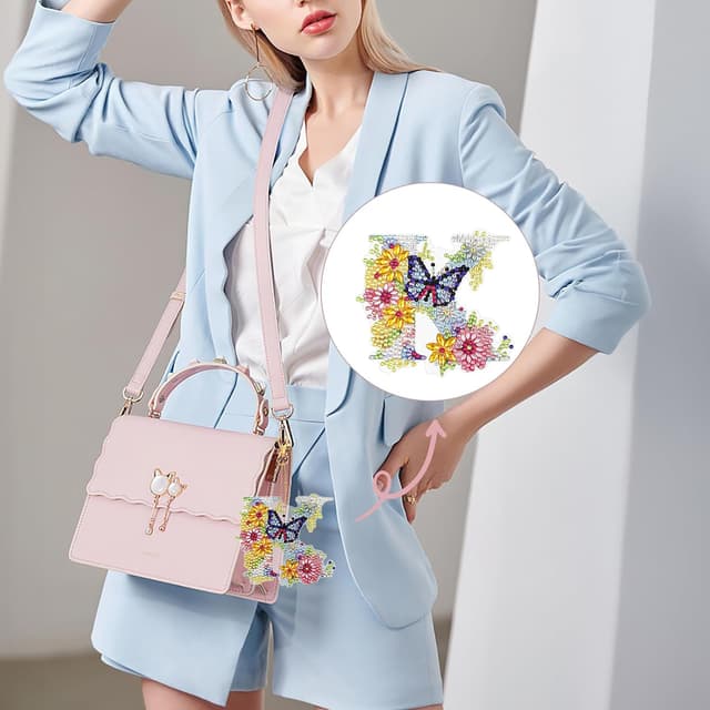 Thumbnail 5 de MWOOT Letter Diamond Art Painting Keychain 5D