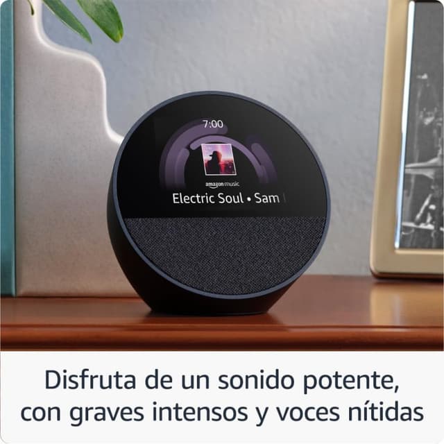 Detalle de Amazon Echo Spot 2024 despertador inteligente negro