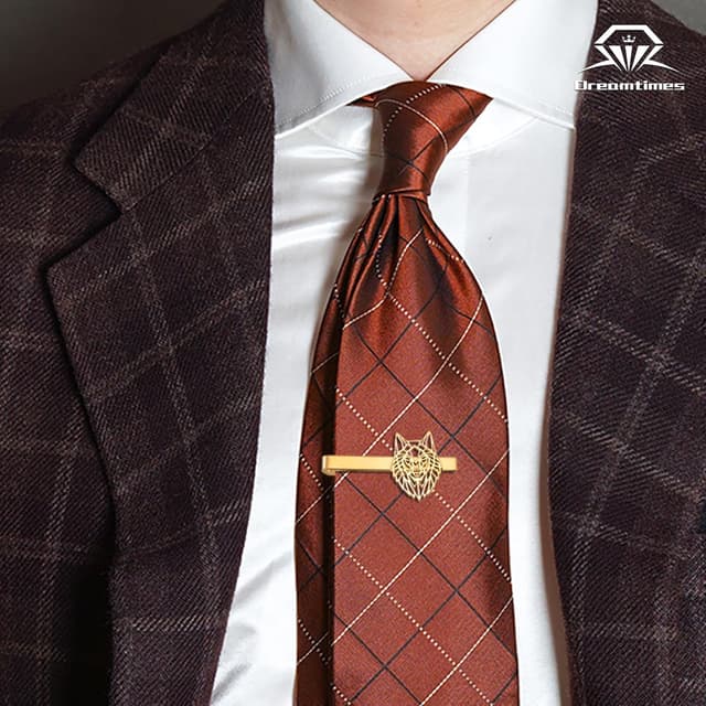 Detalle de Dreamtimes Wolfskopf-Krawattenklammer im Wikinger-/Gothic-Design aus Edelstahl