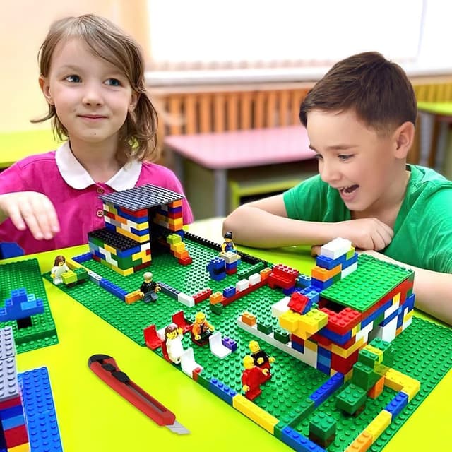 Thumbnail 6 de HOTUT Bauplatte Classic im 4er-Set (25,5 x 25,5 cm) – kompatibel mit gängigen Konstruktionsbausteinen