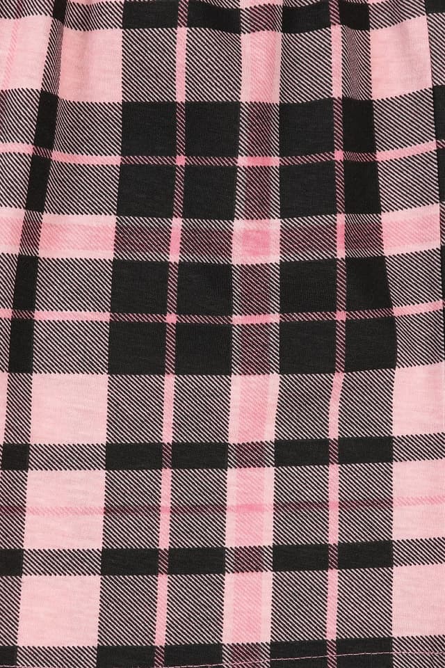 Thumbnail 6 de ThePyjamaFactory girls black and pink tartan check short pyjama set