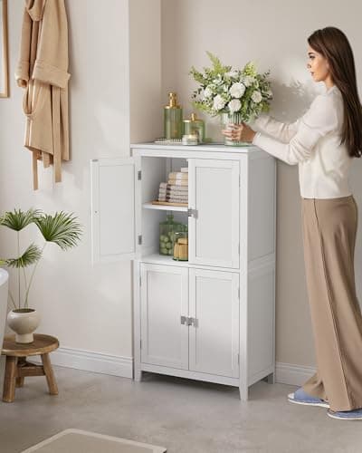 Detalle 2 de VASAGLE BBC552P31 Mueble de Almacenaje con 4 Puertas 🏡