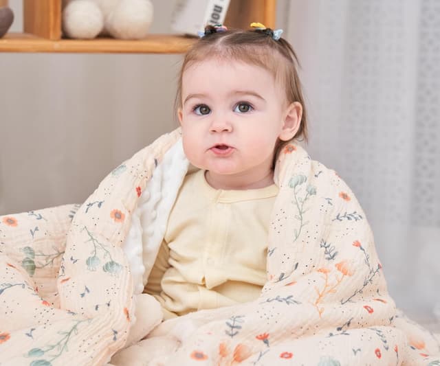 Thumbnail 2 de SUPERBE BEBE Manta Oeko Tex Minky y Muselina 🍼 75x100 cm