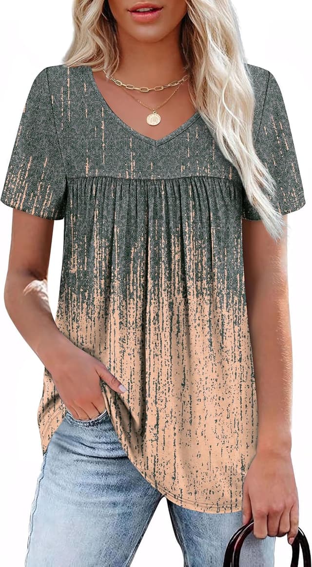 Detalle de WEESO Women’s V-Neck Pleated Short Sleeve T-Shirt Dressy Casual Top