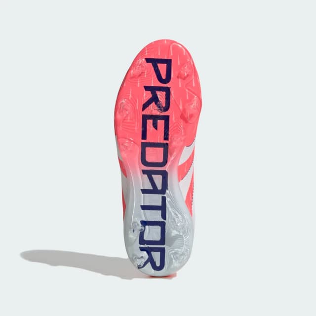 Detalle 2 de Predator Elite bota sin cordones para césped seco niños