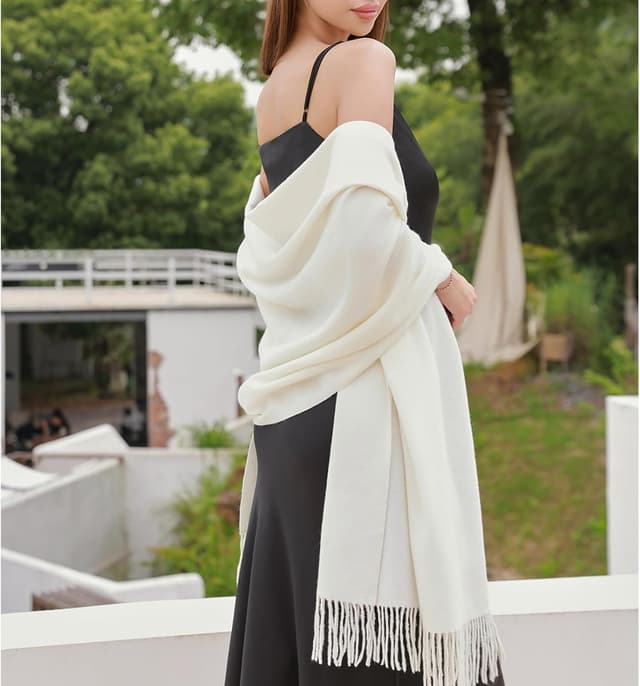 Detalle de RIIQIICHY Women’s Pashmina-Style Scarf Shawl (200cm x 70cm) for Wedding & Winter Wear