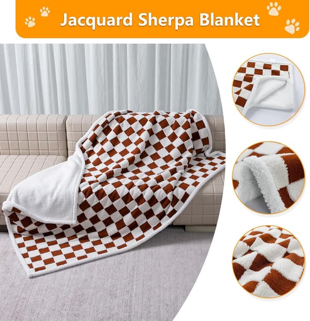 Detalle 2 de Waterproof Pet Blanket in Brown Check (Jacquard Shag & Sherpa Fleece) — reversible sofa and bed throw for dogs and cats