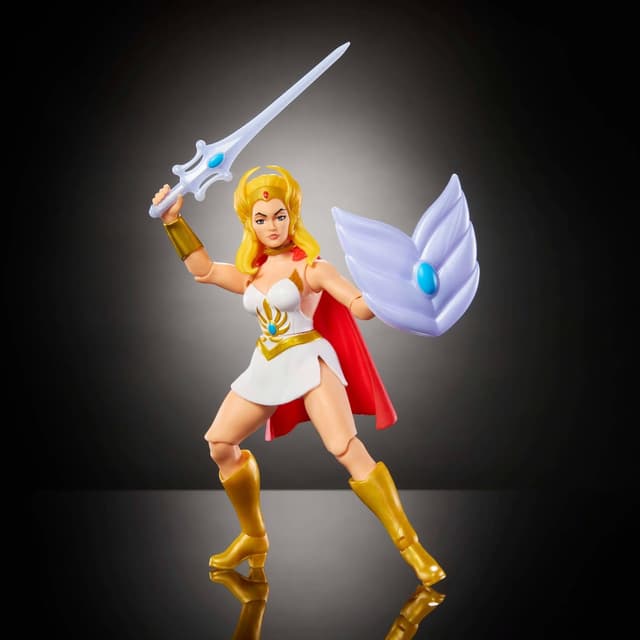 Detalle 2 de Masters of the Universe Origins She-Ra 🗡️ Figura de 14cm, Heroína de los 80