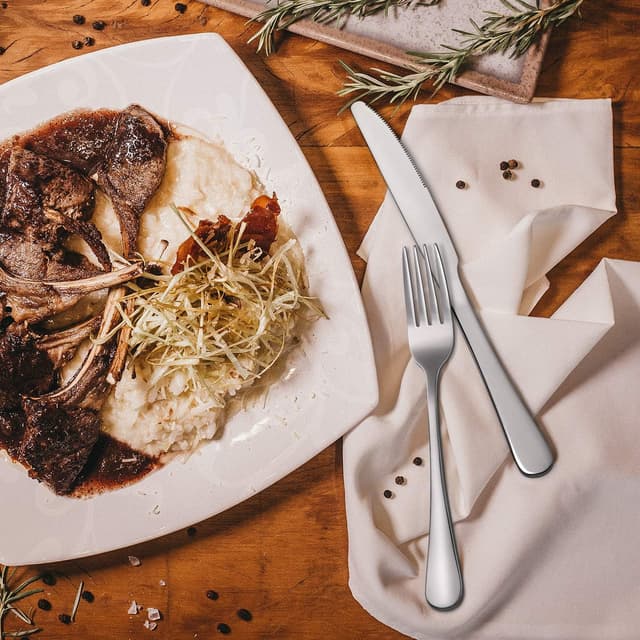 Detalle de Hiware 18/8 Stainless Steel Dinner Forks Set (12-Piece, Mirror Polished) — 8 Inches