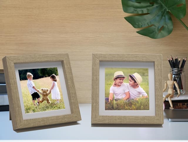 Thumbnail 4 de Natural Wood 5x5 Photo Frames Set