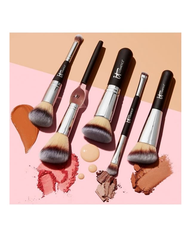 Thumbnail 2 de IT Cosmetics Brocha doble #7 para base y corrector 💄